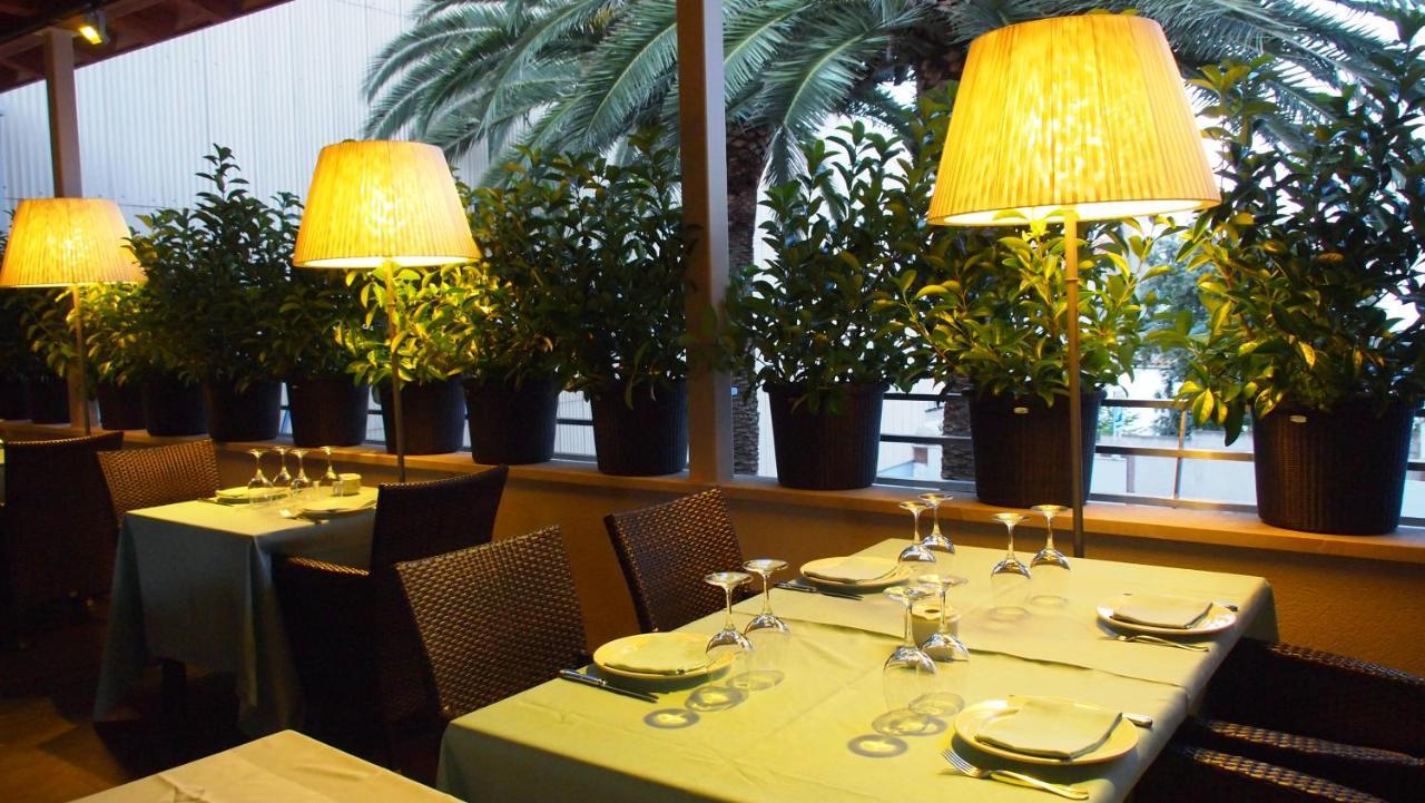 Hostal Miryam L' Escala Εξωτερικό φωτογραφία